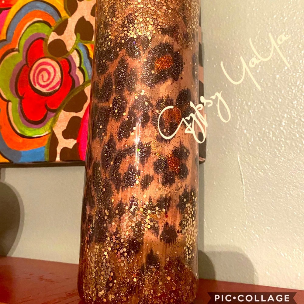 Glitter Resin 20oz Skinny Tumbler